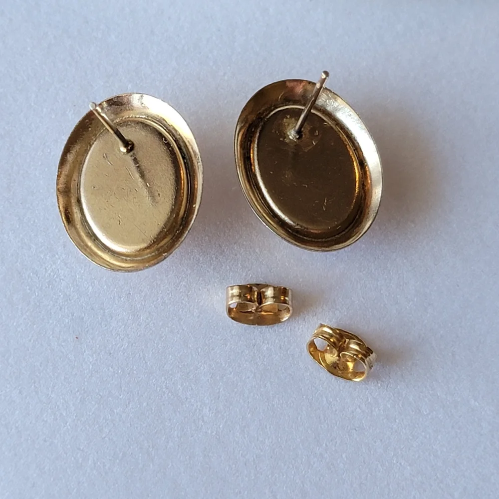 Oval Rose Quartz Gold Tone Natural Stone Cabochon Earrings